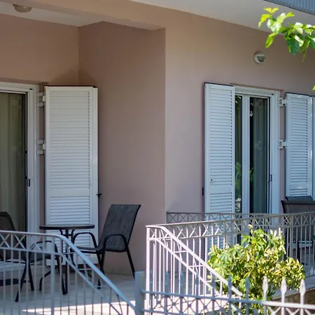 Leonidas House *