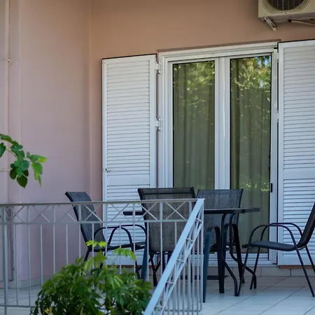 Appartement Leonidas House *